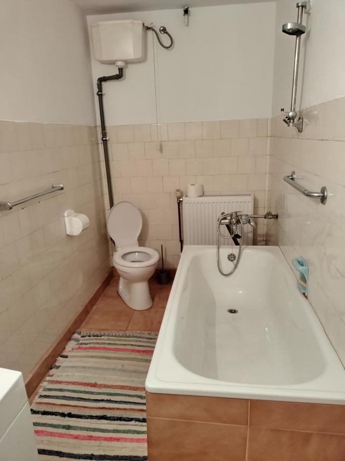 Apartament Zadora Haus Săcele Zewnętrze zdjęcie