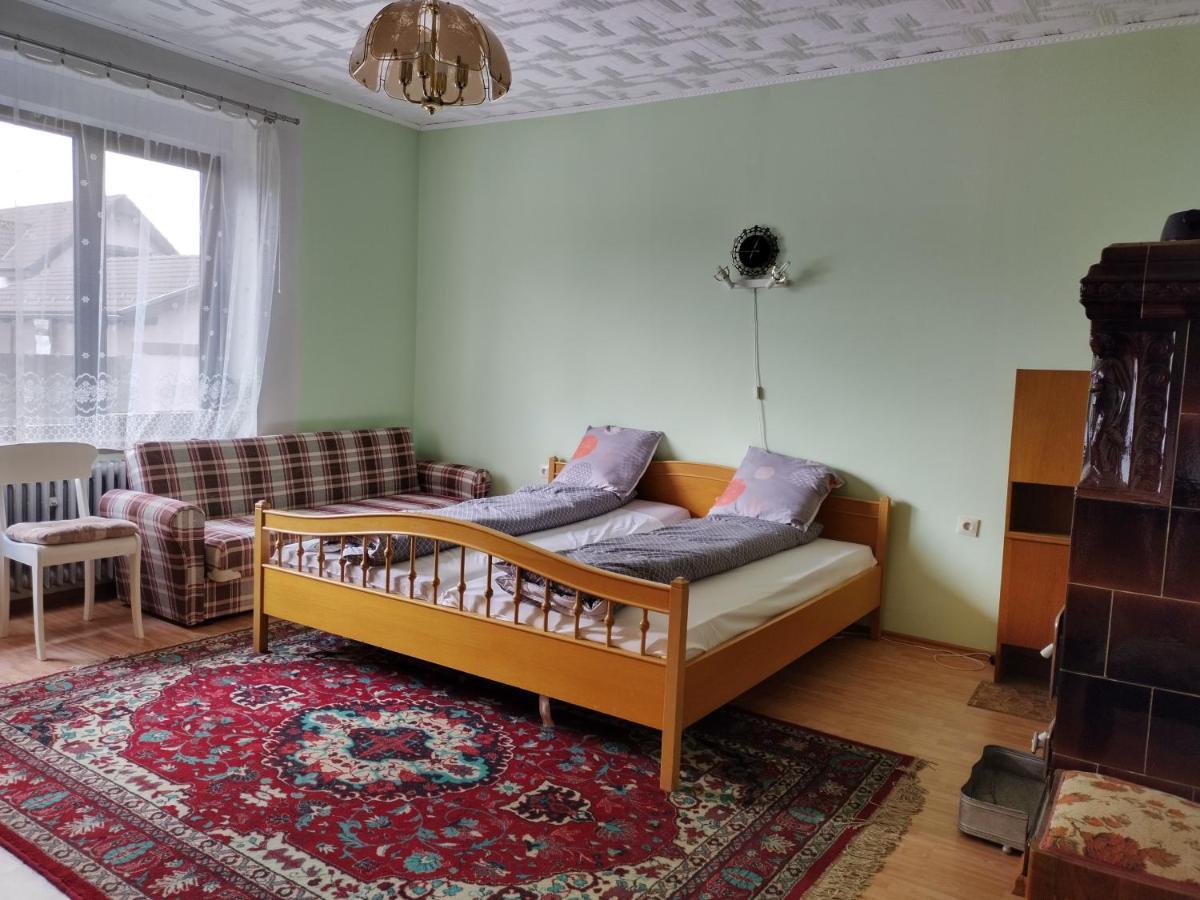 Apartament Zadora Haus Săcele Zewnętrze zdjęcie